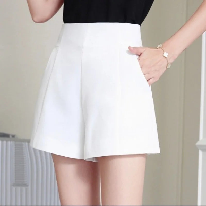 Chic A-Line High-Waist Chiffon Shorts in Black & White