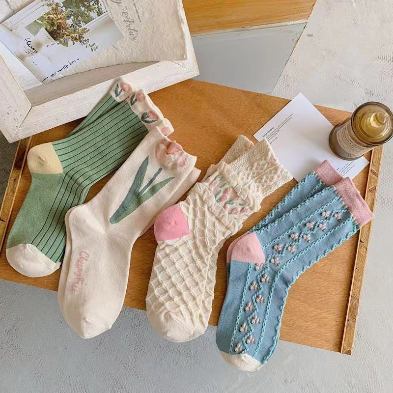 Blooming Tulip Cotton Crew Socks for Women