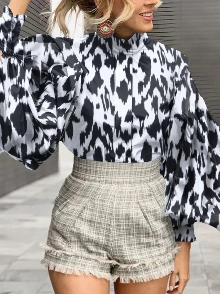 Chic White Lantern Sleeve Blouse