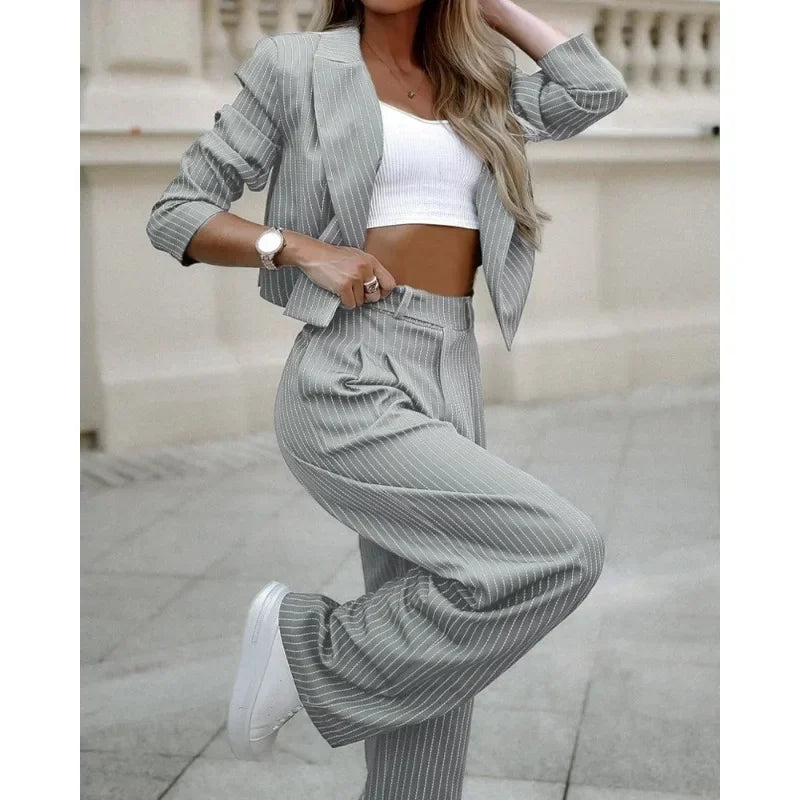 Modern Chic Women's Striped Suit Set – Spring/Summer Edition