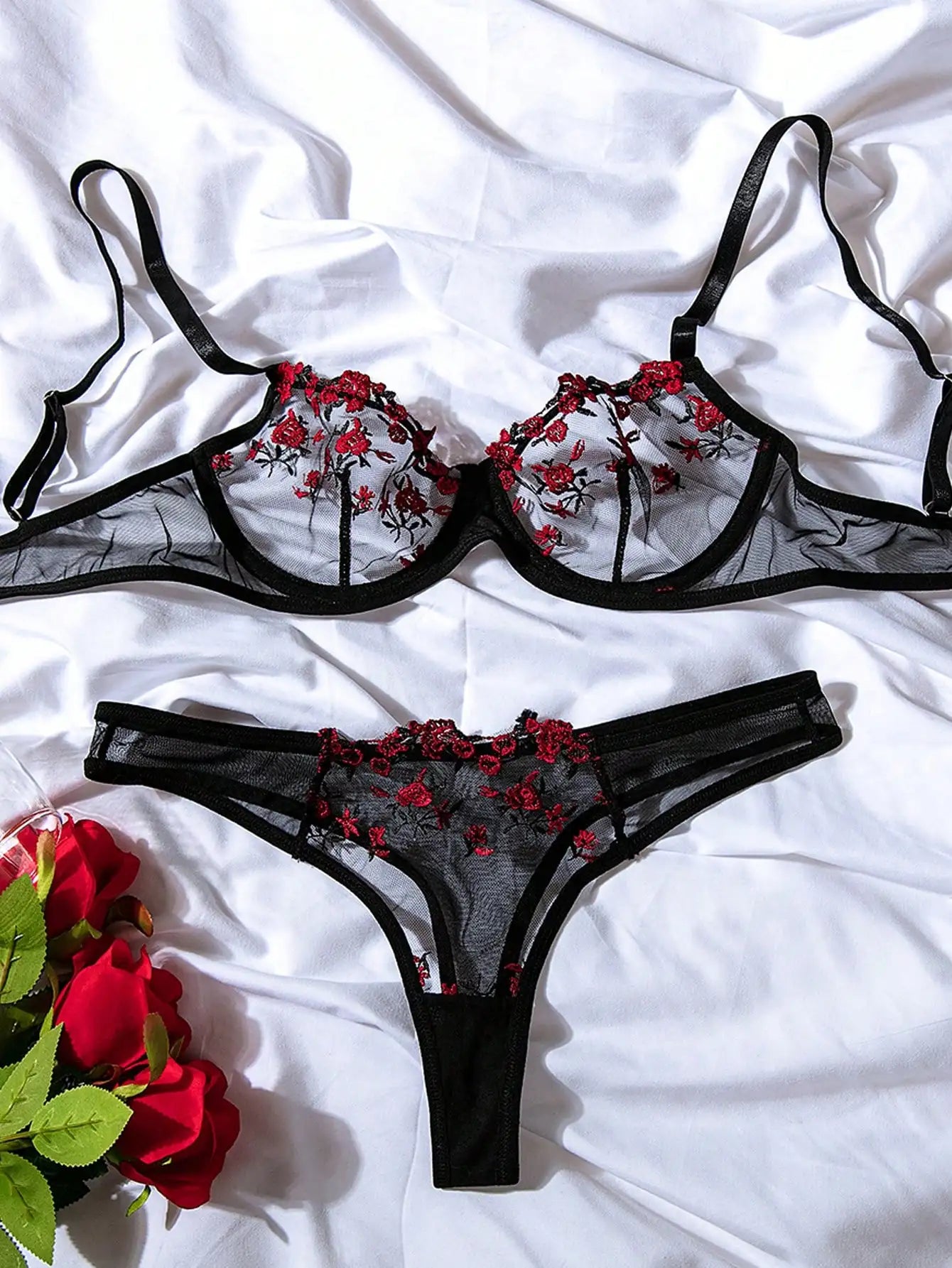 Enchanted Lace Push-Up Set