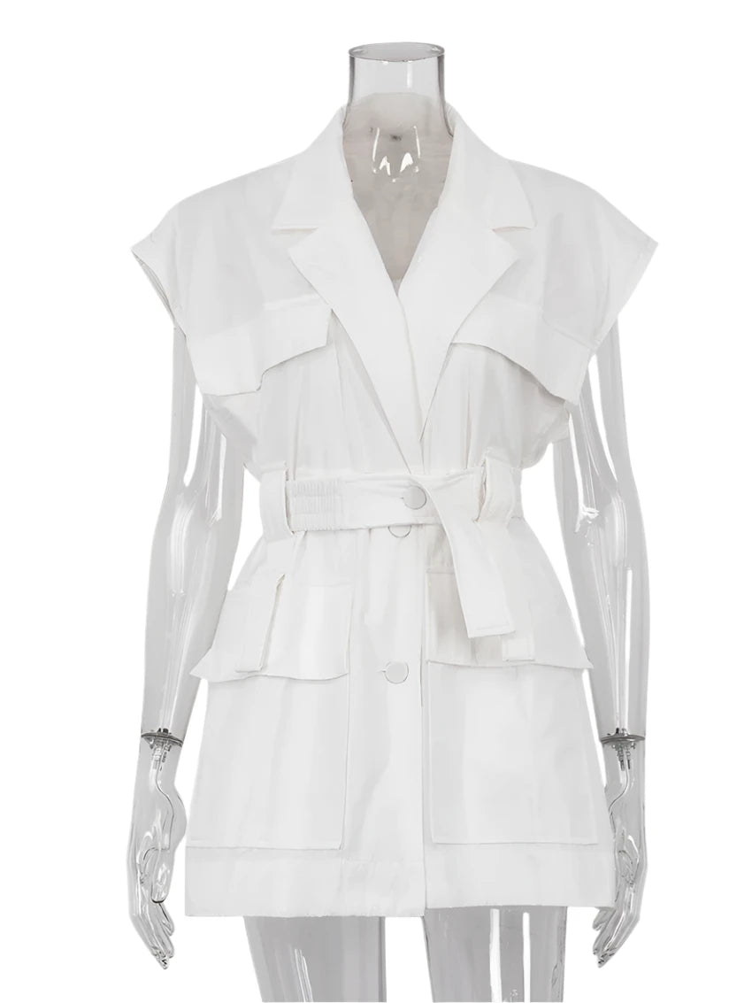 Elegant White Sleeveless Cotton Shirt – Classic Women's Lapel Top