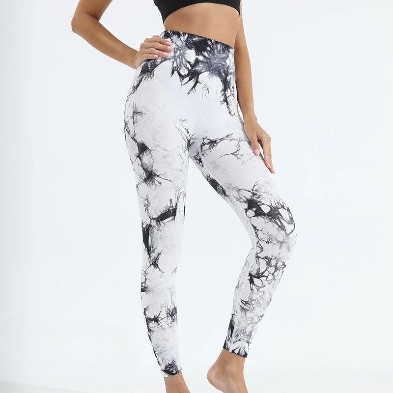 Vibrant Tie-Dye High-Waist Seamless Workout Leggings with Scrunch Detail