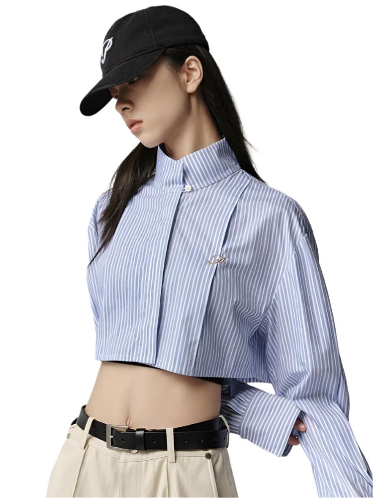 Chic Striped Stand-Collar Cropped Top